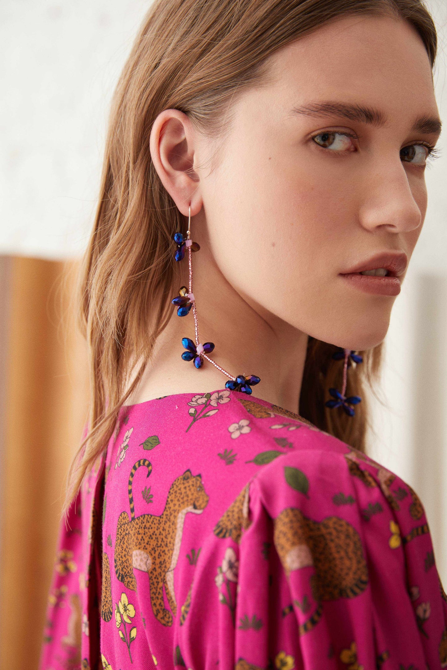 PİLELİ OMUZLU AGRA BLUZ / PİLELİ OMUZLU AGRA BLUZ